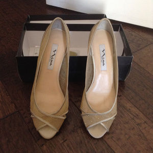 Nina Shoes in Champagne/Gold